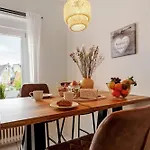 Apartment Auszeit Am Schloss Geisenheim