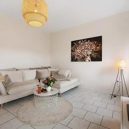 Auszeit Am Schloss Apartman Geisenheim